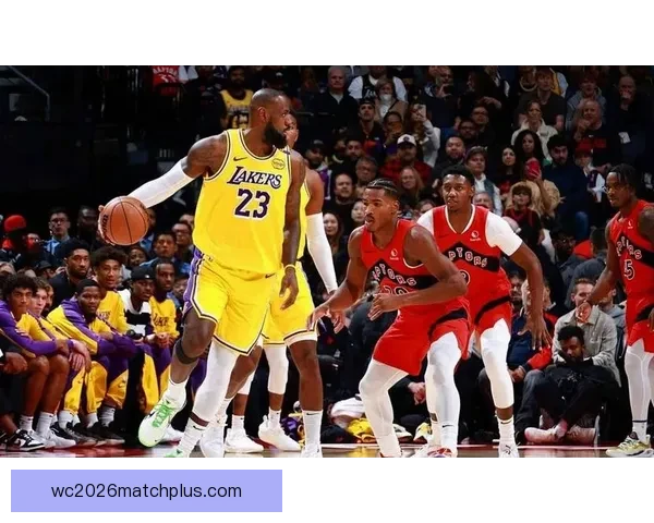 詹姆斯再创历史新纪录带领湖人强势逆袭勇士球队状态回暖迎接季后赛挑战